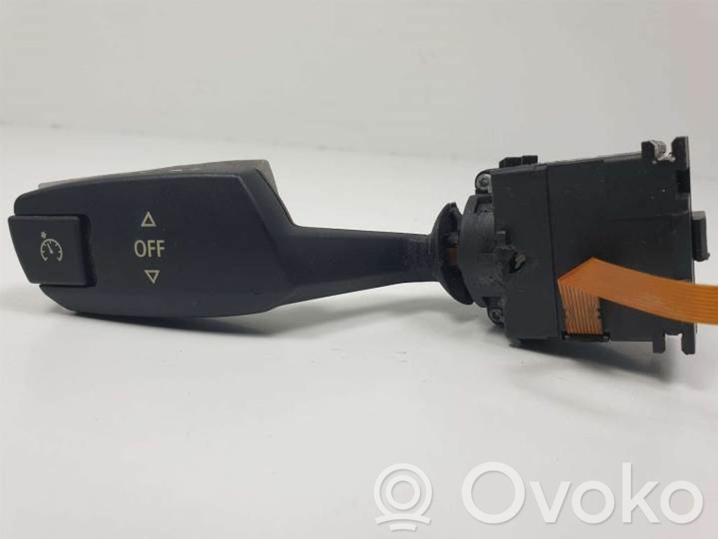Multifunctional control switch/knob   01308110
