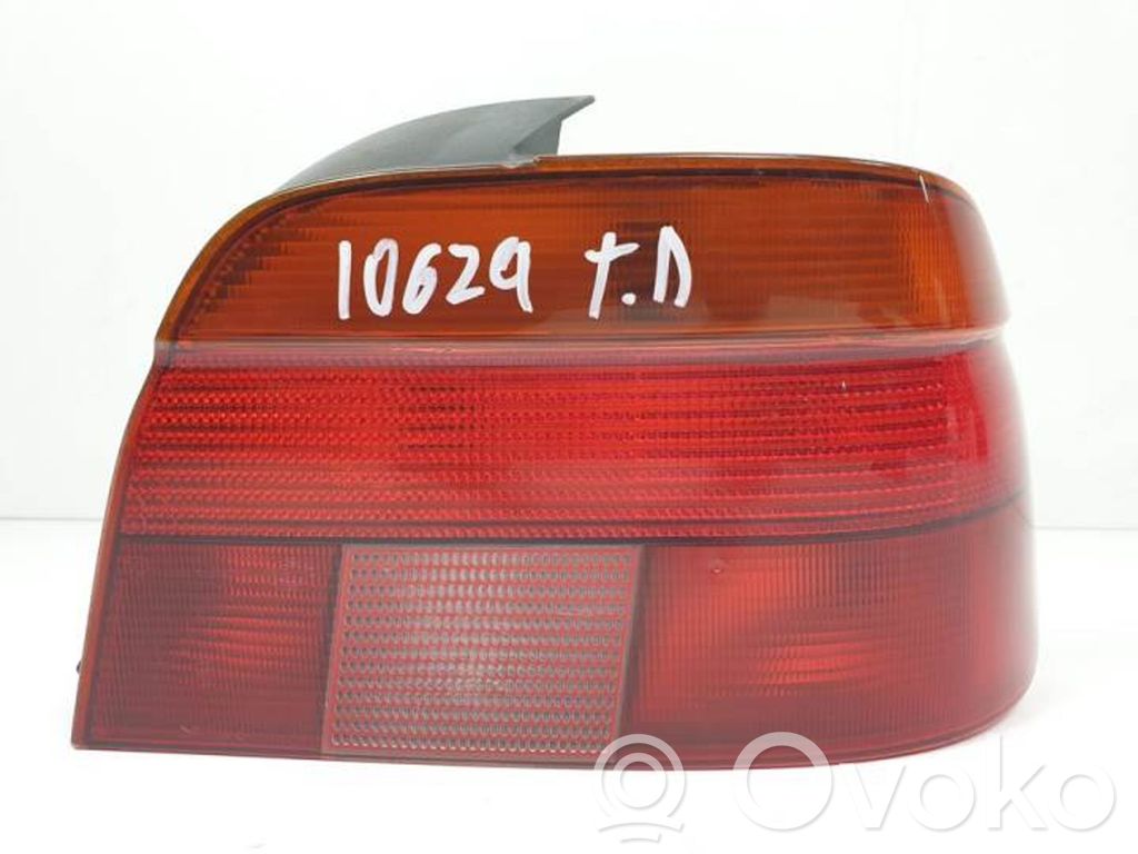 Luz trasera/de freno   8358032,2VP00724002