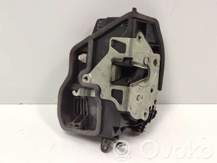 Front door lock   7167072