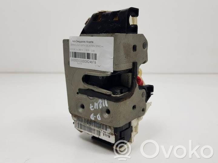 Front door lock   04589416AD
