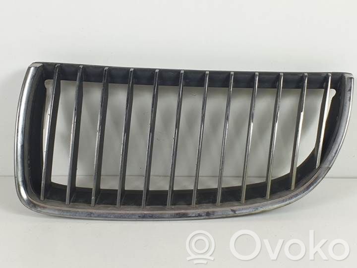 Rejilla delantera   7120009,22405910