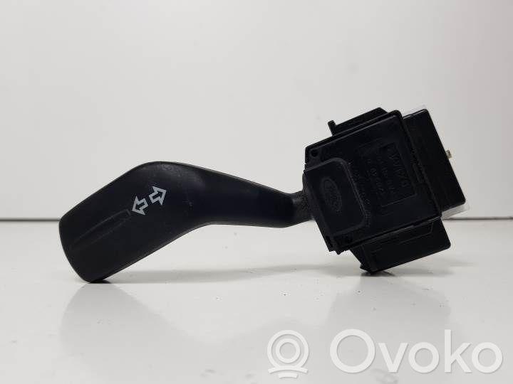 Commodo de clignotant   6C1T13335AA