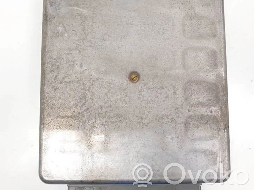 Ford Mondeo MK II Engine control unit/module 