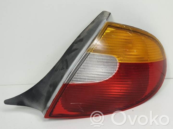 Chrysler Neon I Lampă spate în caroserie 