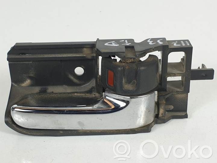 Toyota Corolla E120 E130 Manecilla interna puerta trasera 