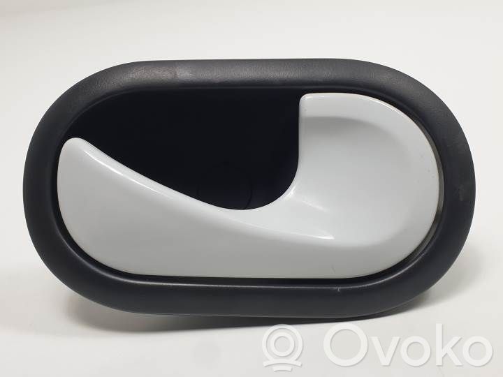 Renault Clio III Maniglia interna per portiera posteriore 