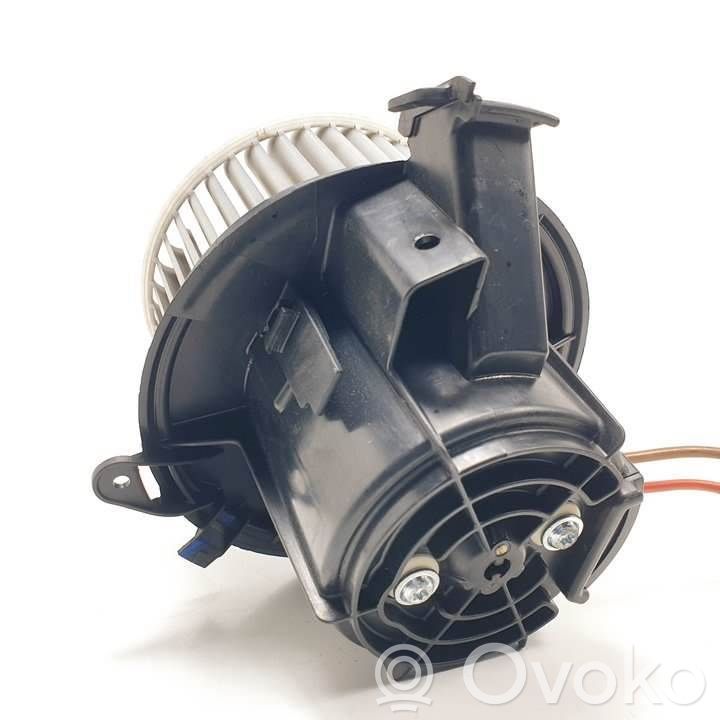 Mercedes-Benz E W212 Ventola riscaldamento/ventilatore abitacolo 