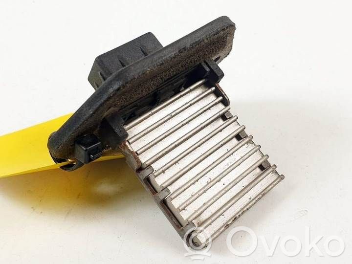 KIA Carens I Motor aerotermă/rezistor ventilator