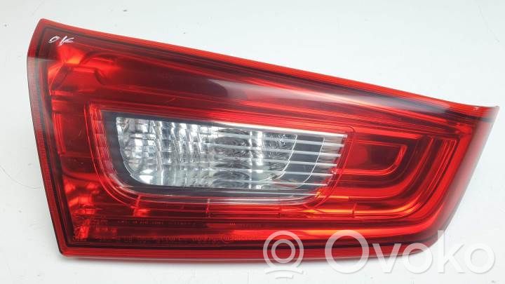 Mitsubishi ASX Luci posteriori del portellone del bagagliaio 