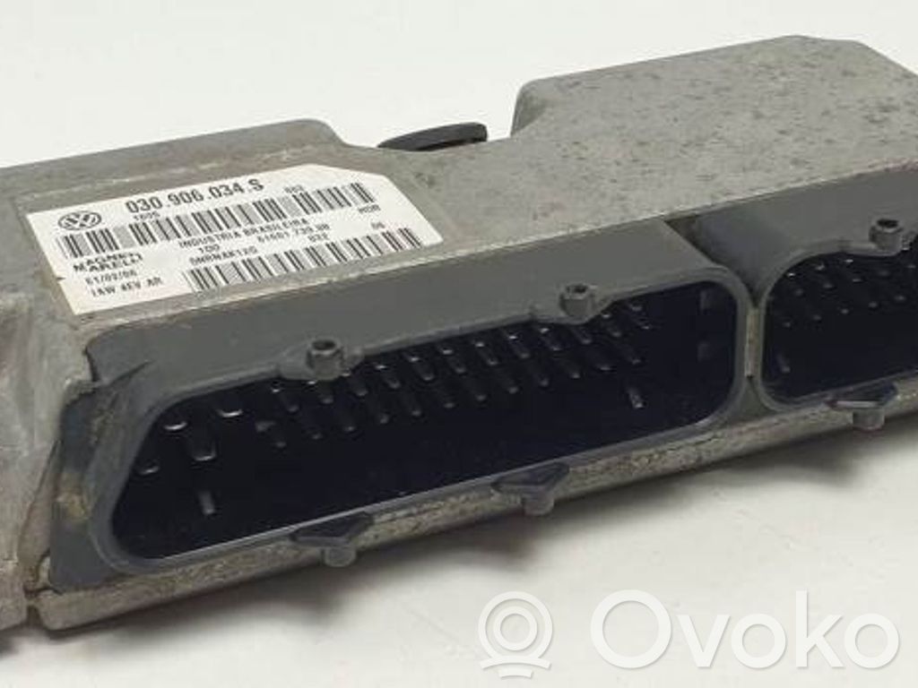 Volkswagen Fox Unitate/modul de control motor 