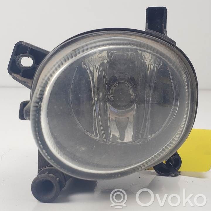 Proiector ceață   8T0941699