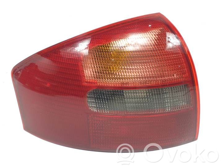 Audi A6 S6 C5 4B Luci posteriori 