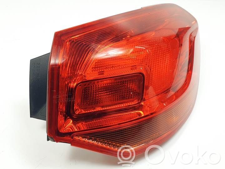 Luz trasera/de freno   13282243
