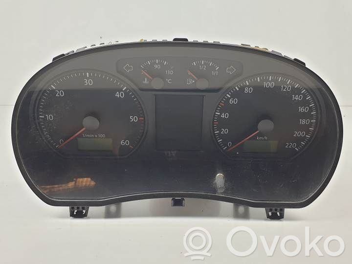 Volkswagen Polo IV 9N3 Tachimetro (quadro strumenti) 