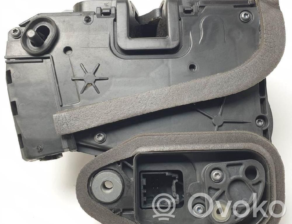Cerradura de puerta trasera   13598364