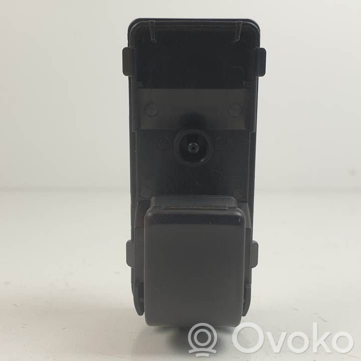 Comutator comandă geamuri electrice   KD3566370