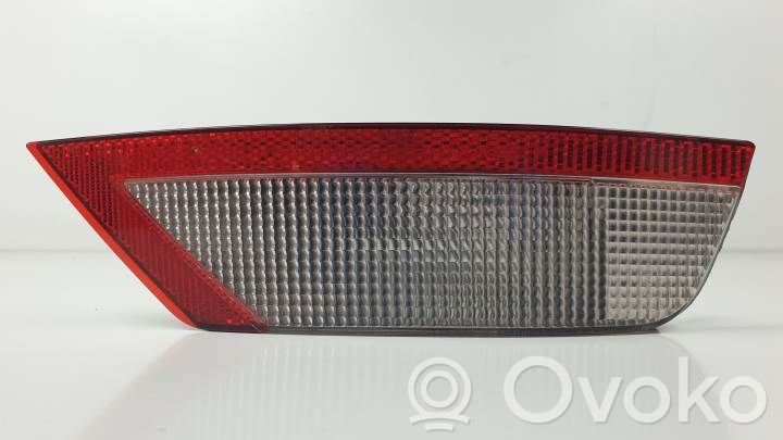 Peruutusvalo   8V4115K272AB