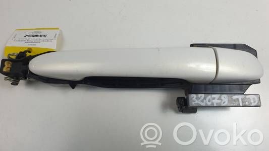 Manecilla externa puerta trasera   KD535841XC
