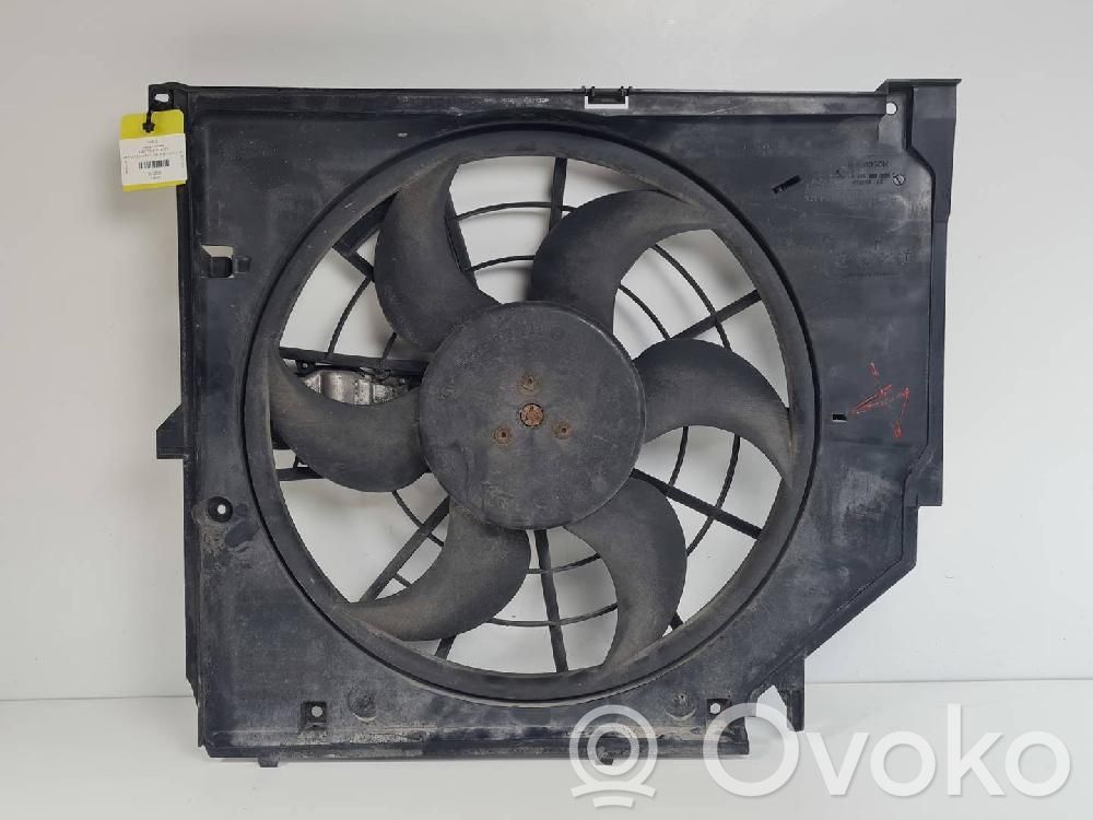 BMW 3 E46 Elektrisks radiatoru ventilators 