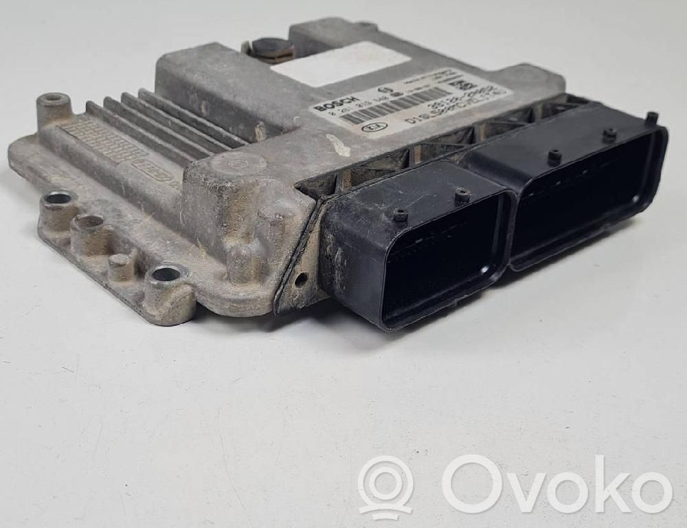 Centralina/modulo del motore   0281019640