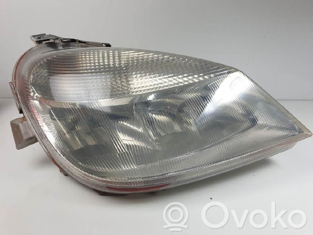 Mercedes-Benz Vaneo W414 Faro/fanale