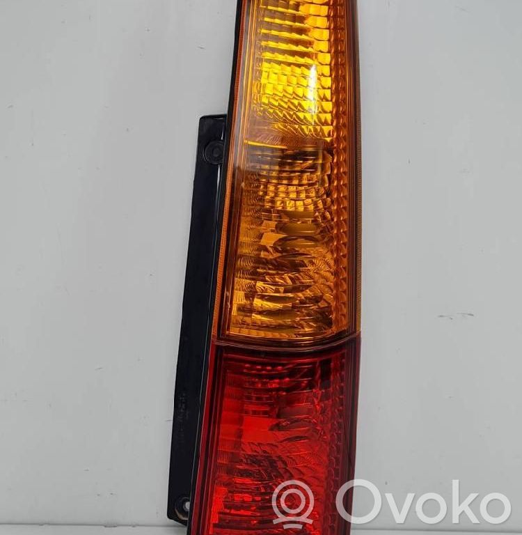 Luz trasera/de freno   3565086G00000