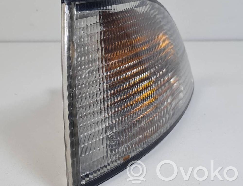 Audi A4 S4 B5 8D Phare frontale