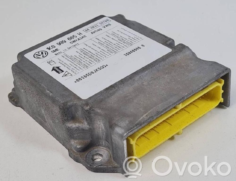 Unitate/modul de comandă airbaguri   5WK43411,1K0909605H