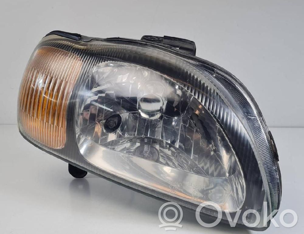 Suzuki Baleno EG Lampa przednia