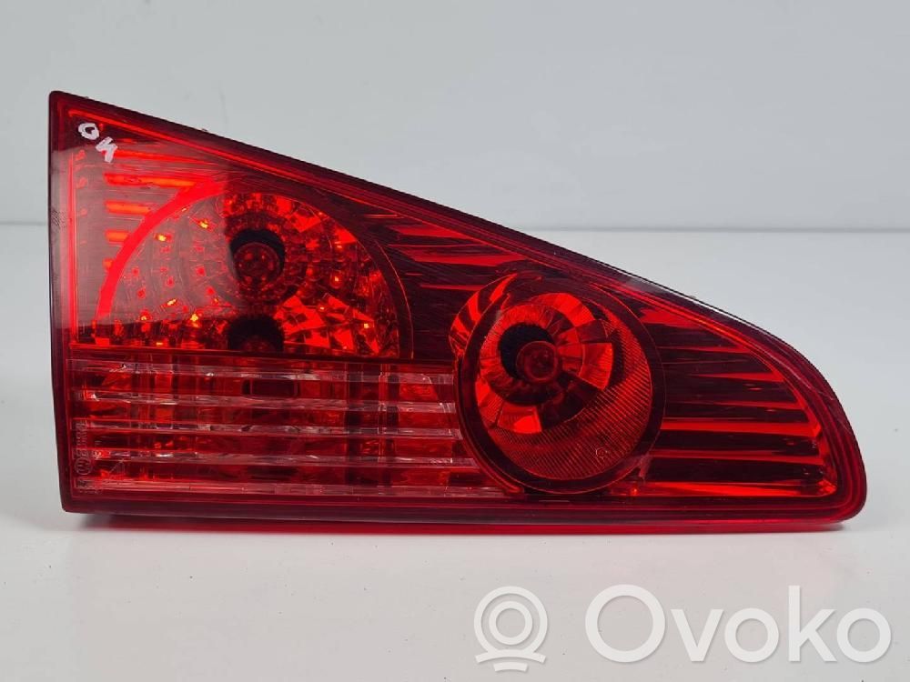 Peugeot 607 Feux arrière sur hayon