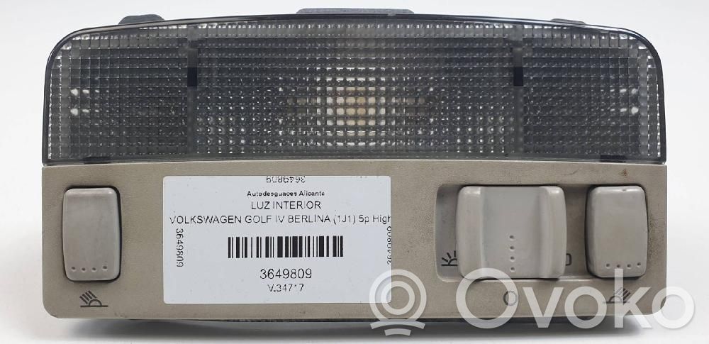 Etuistuimen valo   3B0947105C