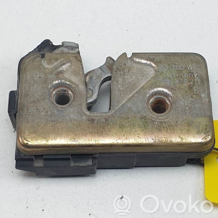 Volkswagen Transporter - Caravelle T4 Serrure de loquet coffre