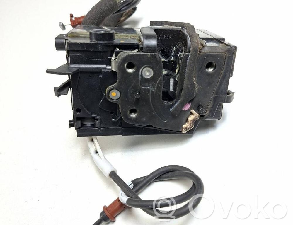 Citroen C4 Grand Picasso Takaoven lukko