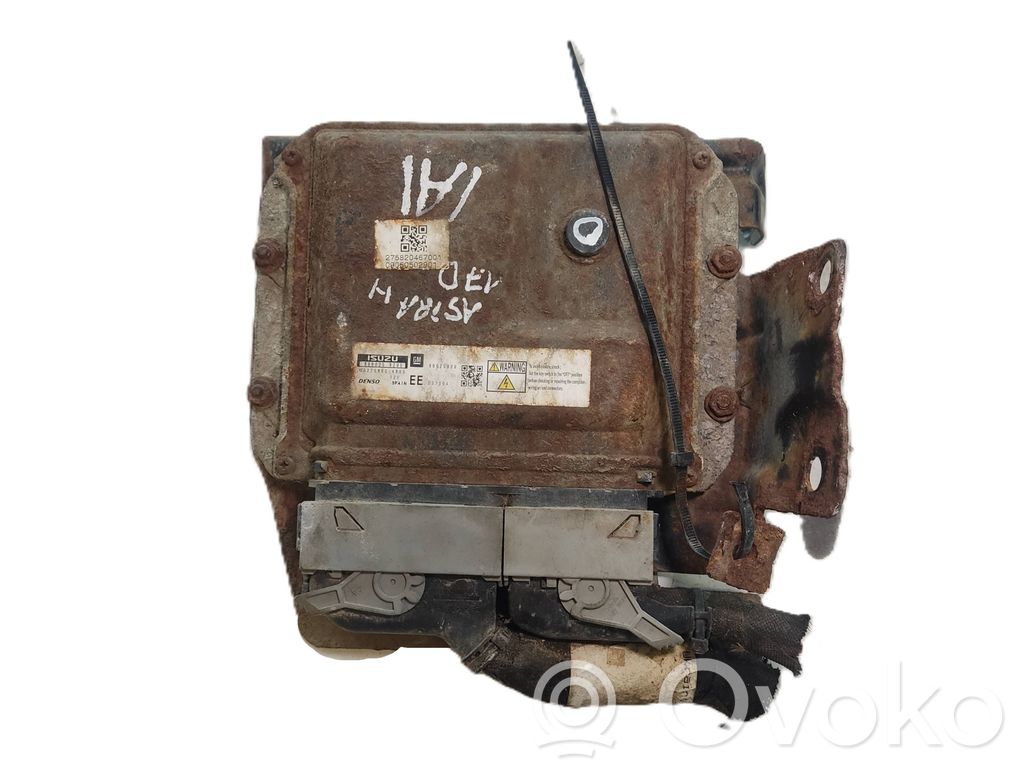 Opel Astra H Unidad de control/módulo del motor 