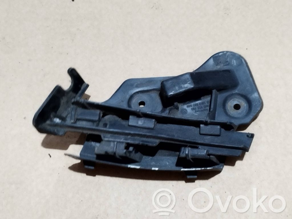 Volkswagen Golf Plus Front bumper mounting bracket 