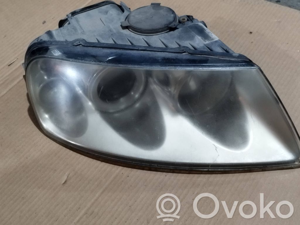 Volkswagen Touareg I Headlight/headlamp 