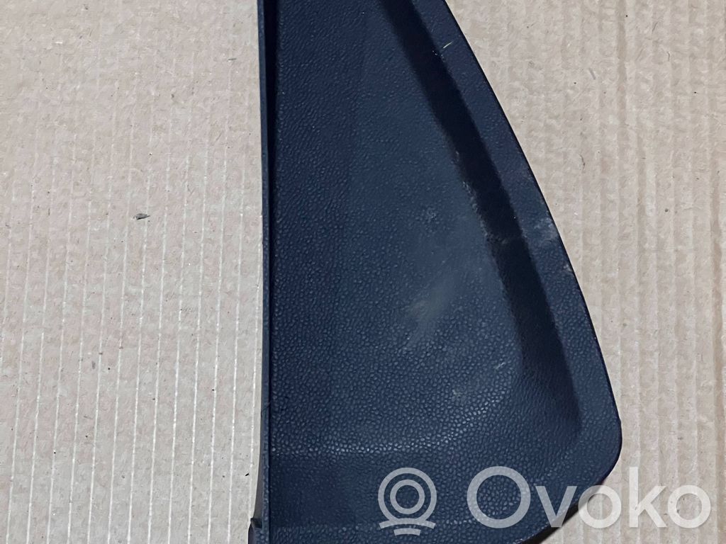 Ford Fiesta Moldura del extremo lateral de panel 