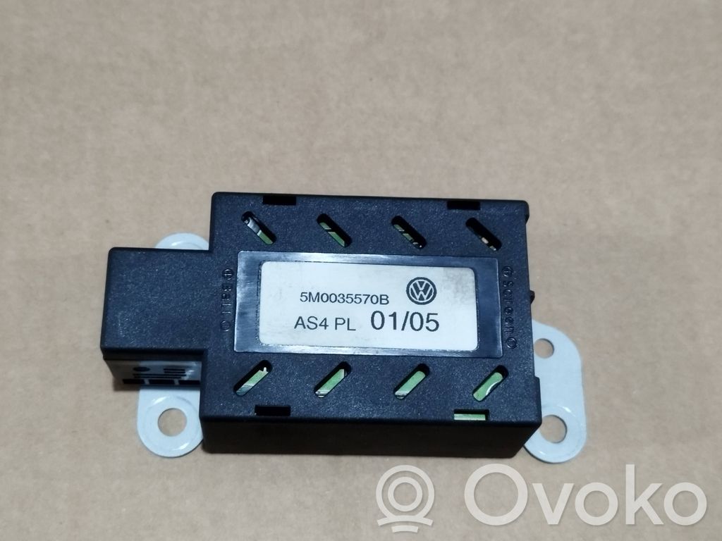 Volkswagen PASSAT B6 Aerial antenna amplifier 