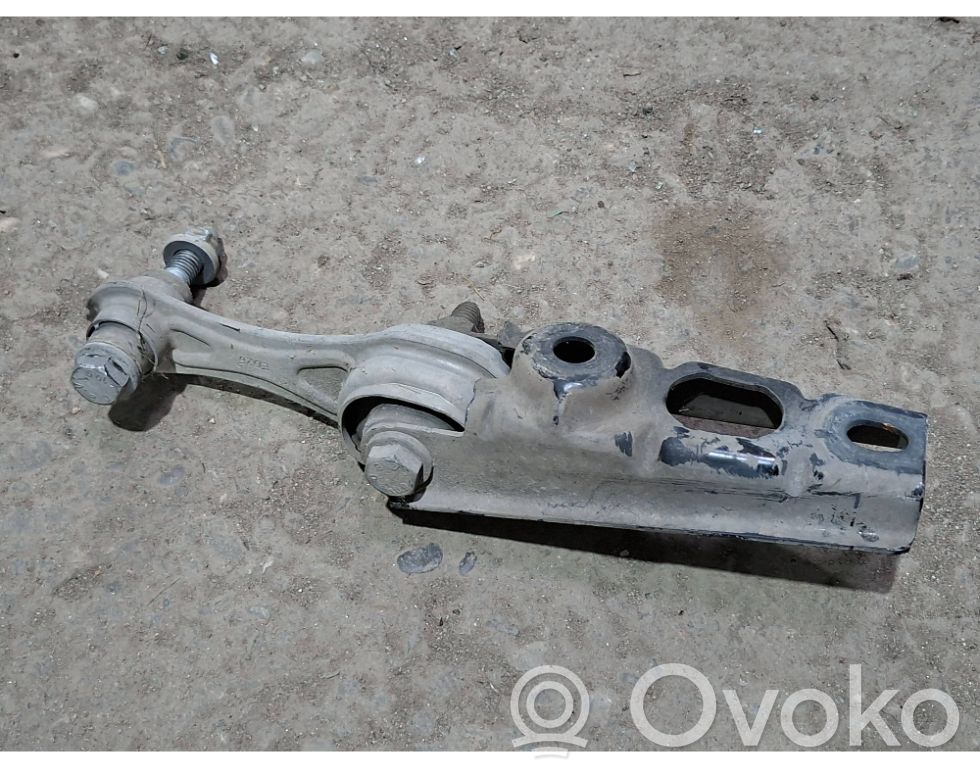 Engine mount bracket   113325214R,35MC2414,5512