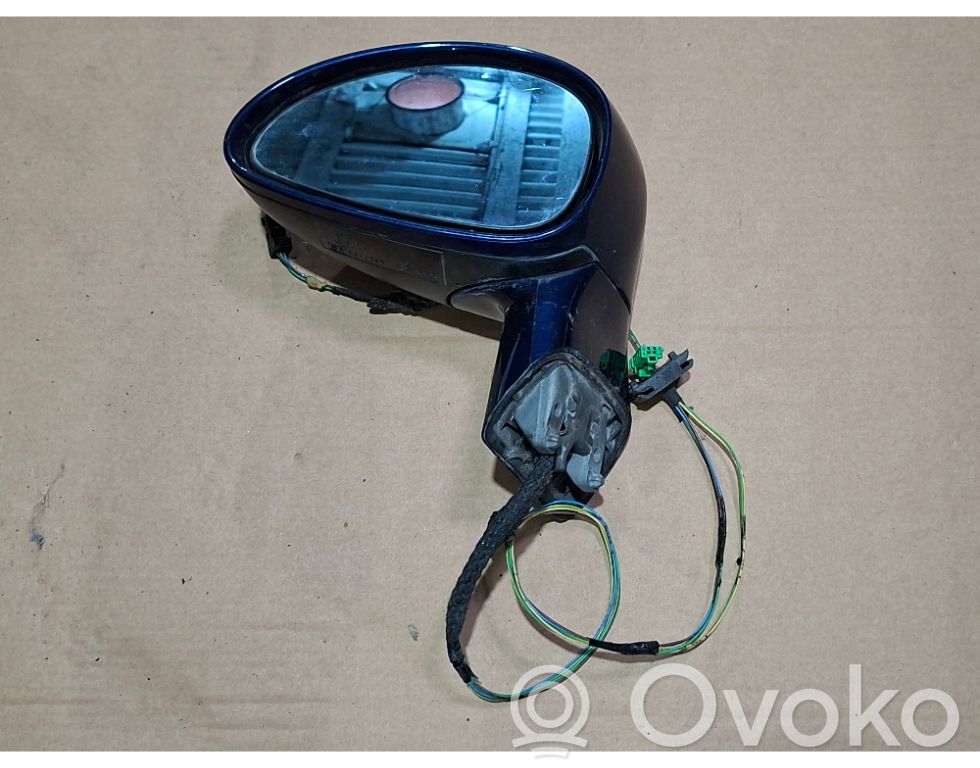 Citroen C4 I Front door electric wing mirror 