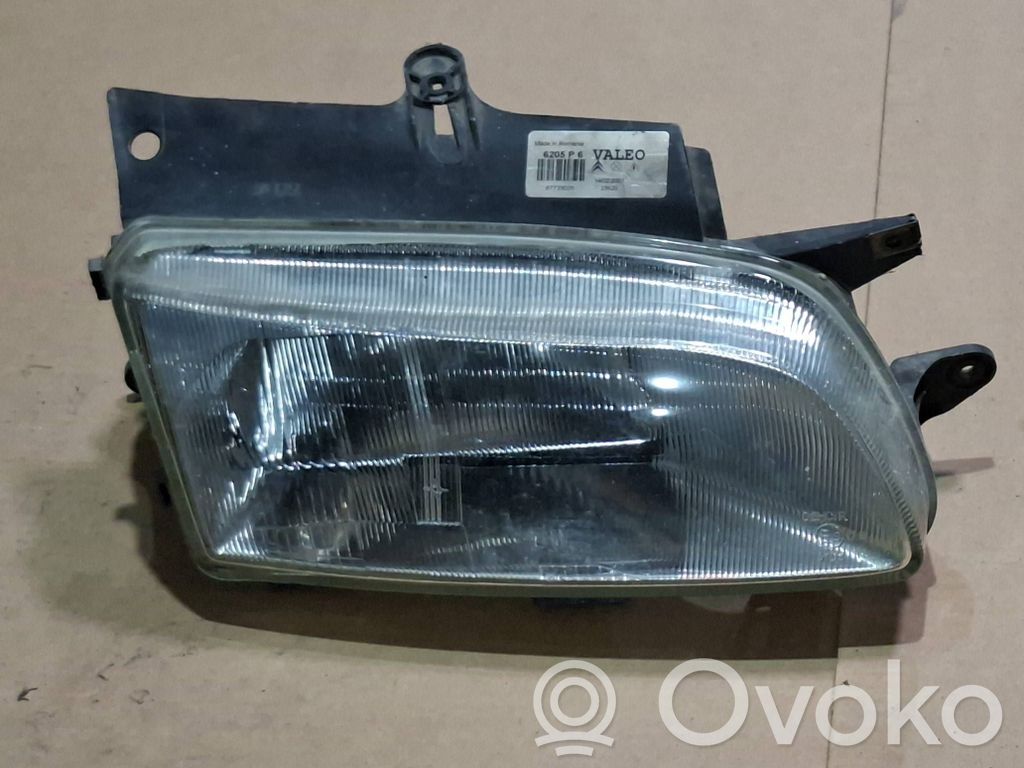 Citroen Berlingo Scheinwerfer 