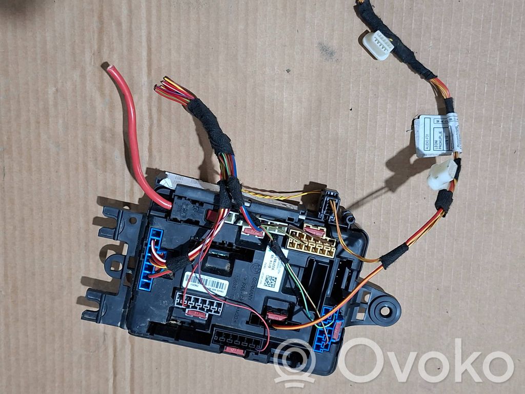 BMW 3 F30 F35 F31 Drošinātāju bloks 