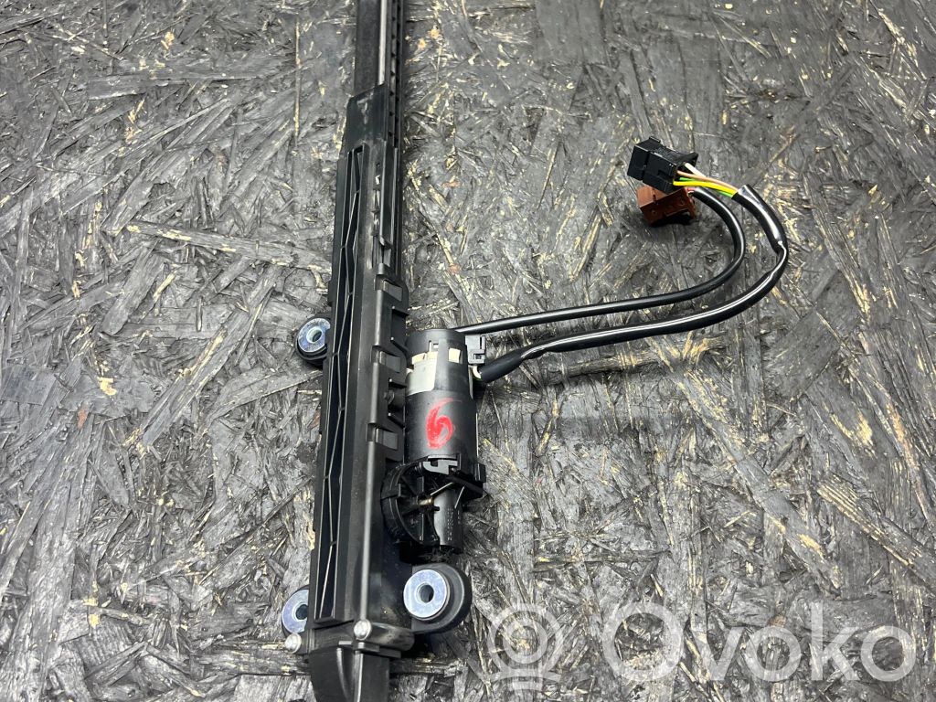 BMW 3 E92 E93 Saugos diržo reguliavimo mechanizmas 