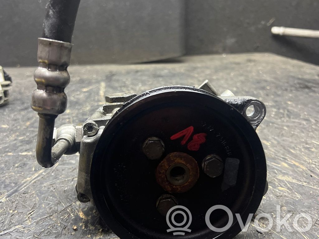 BMW 5 E60 E61 Vairo stiprintuvo siurblys 