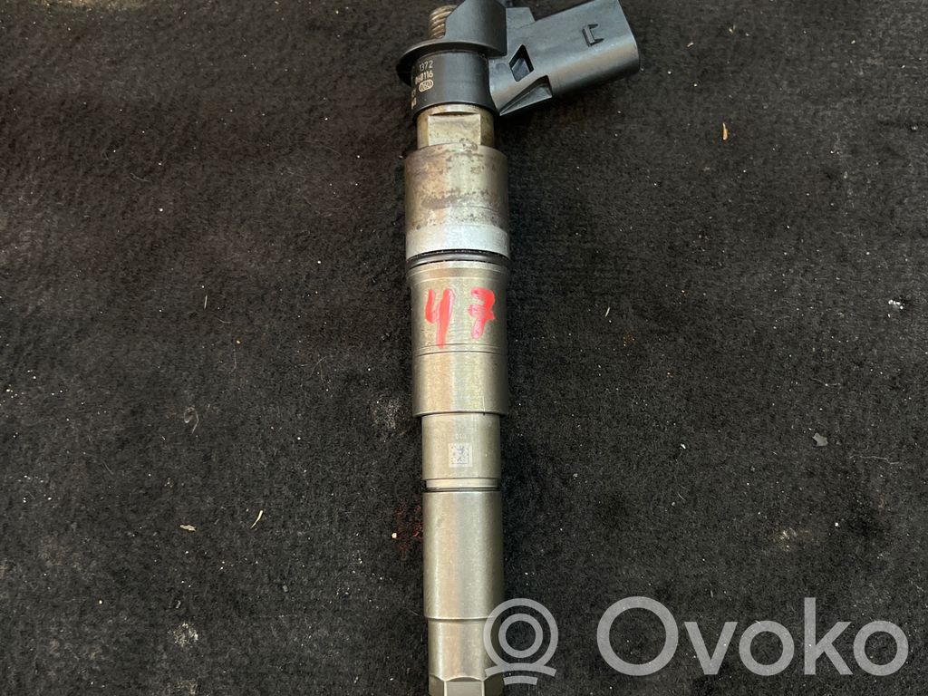 BMW 5 E60 E61 Fuel injector 