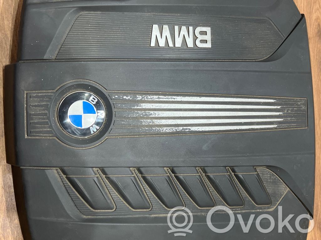 Engine cover (trim)   7811025,7812063