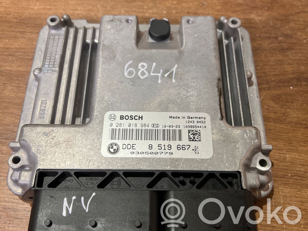 BMW 3 E90 E91 Engine control unit/module 