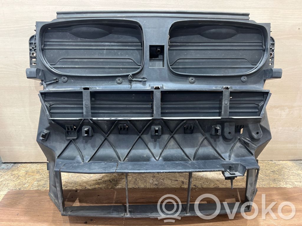 BMW X5 E70 Устройство (устройства) для отвода воздуха 