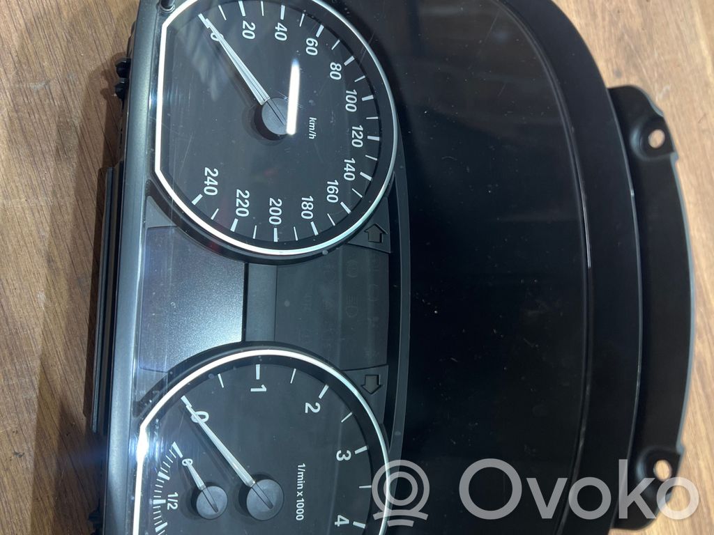BMW 1 E81 E87 Speedometer (instrument cluster) 