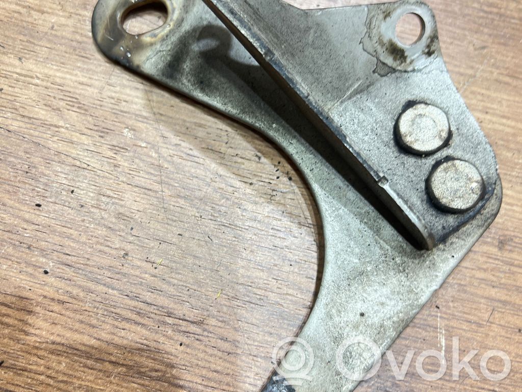 BMW 3 E90 E91 Muffler mount bracket/holder 